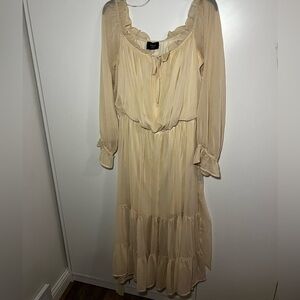 Vici Cream Long Sleeve Maxi Dress